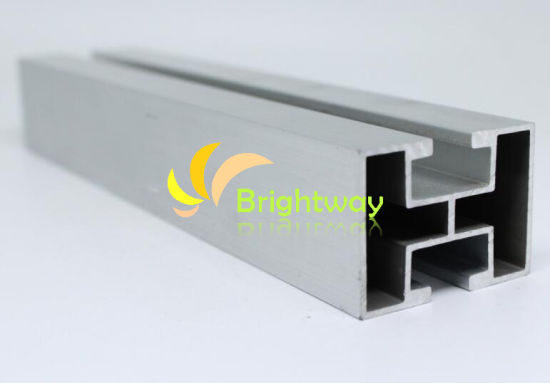 Rail en aluminium AM004 pour système d'alimentation solaire