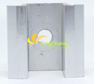 Pince moyenne en aluminium AAM006 pour le système d'énergie solaire
