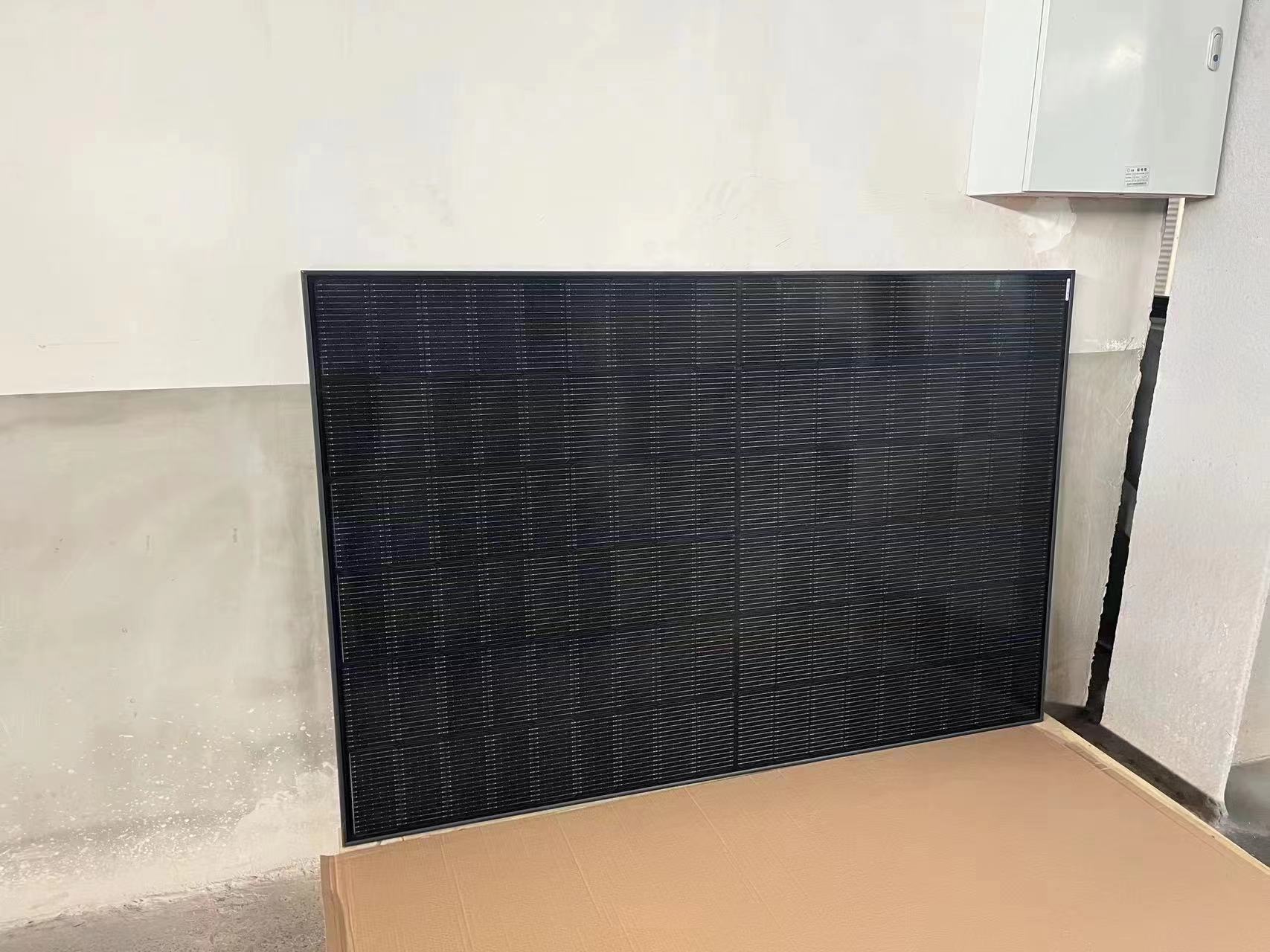 Brightway Solar Topcon n Type 440W Panneaux PV en verre noir complet à usage commercial
