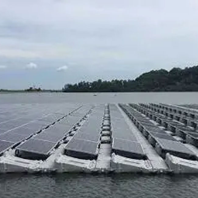 Système d'énergie solaire à réseau flottant à surface distribuée 1MW