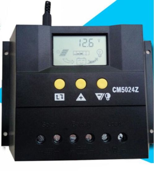 Contrôleur PWM solaire 12V / 50A pour le système d'énergie solaire