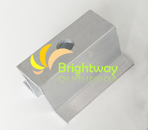 Pince moyenne en aluminium AAM001 pour le système d'énergie solaire