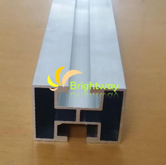 Rail en aluminium AM004 pour système d'alimentation solaire